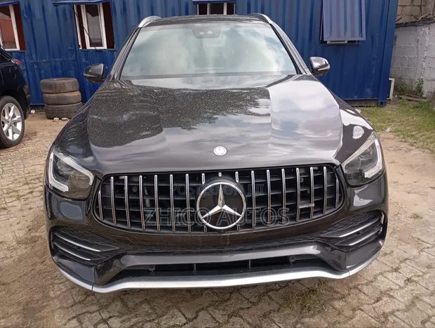 Mercedes-Benz GLC-Class 2022 Brown - 1