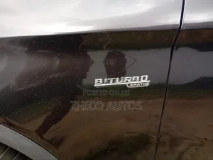 Mercedes-Benz GLC-Class 2022 Brown