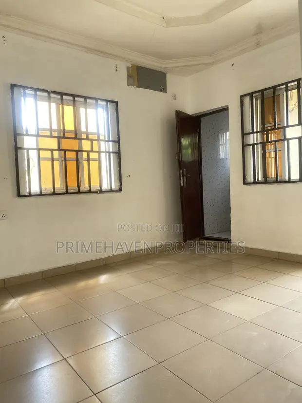 Gidan Kwana 1 a Kubwa, Abuja don haya - 1