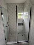 Master Square Shower Cubicle - 1