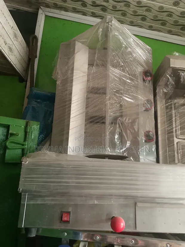 Brand New 3 Burner Gas Grill - Foreign - 1