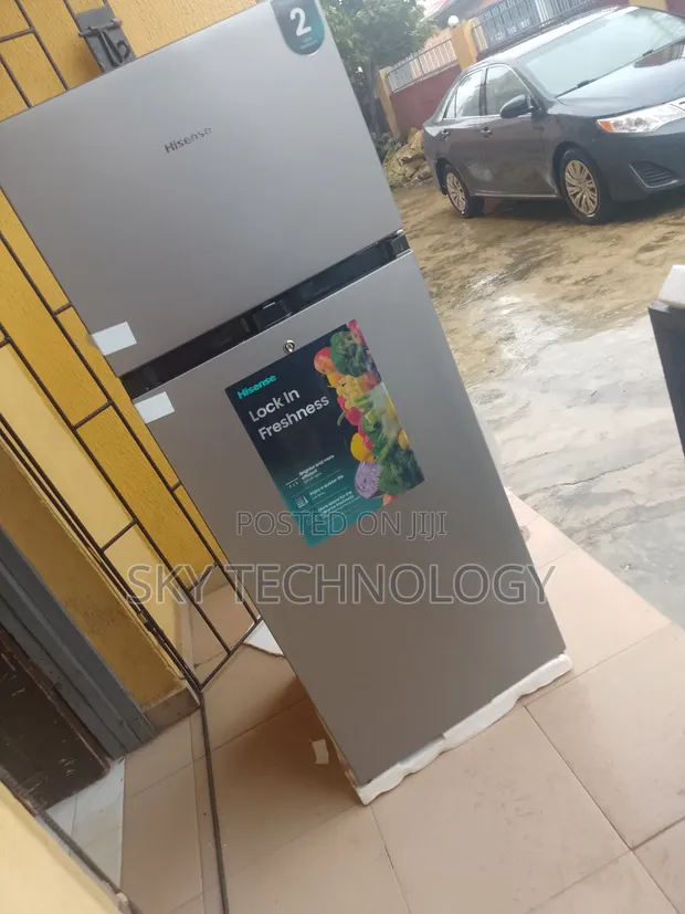 Hisense 205L Double Door Refrigerator - Gray - 1