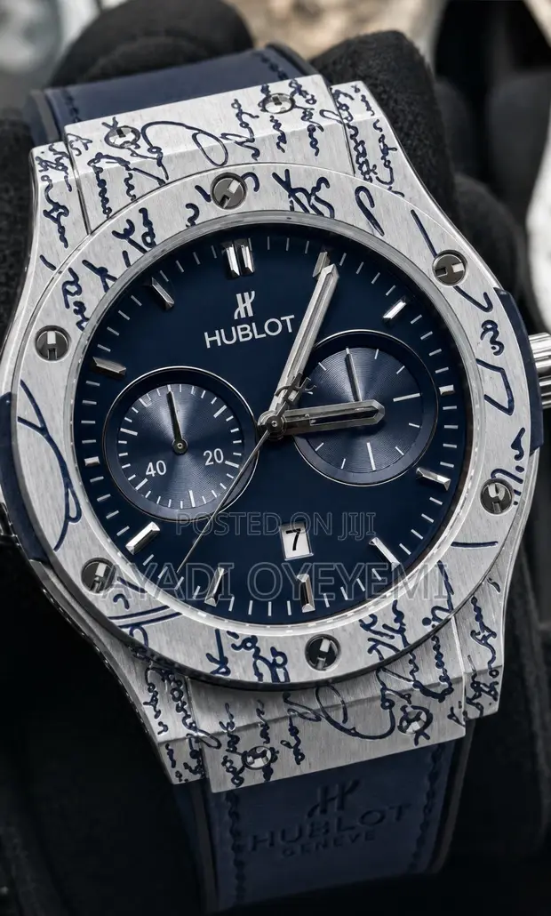 Hublot Classic Fusion Chronograph - Blue Dial - 1