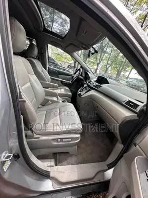 Honda Odyssey 2011 Silver