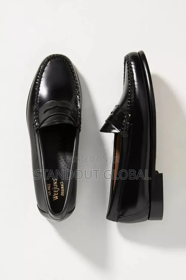 Luxury Louis Vuitton Men's Leather Flats - 1