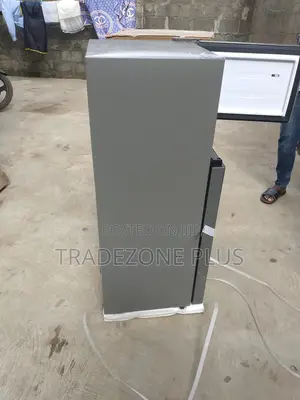 Hisense 124L Compact Refrigerator - Brand New