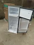 Hisense 124L Fridge - Compact Cooling Solution - 2