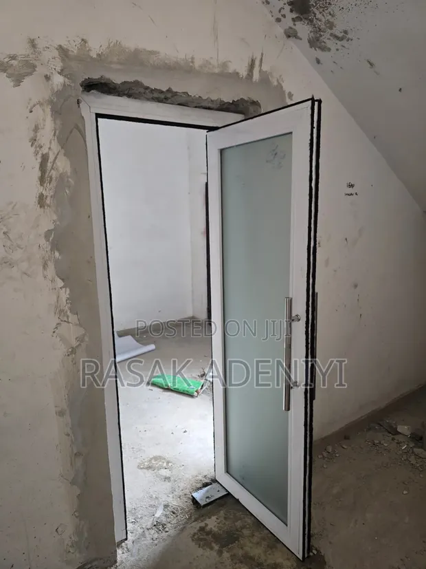 Kofa Daya Mai Juyawa - Aluminium, Fari - 1