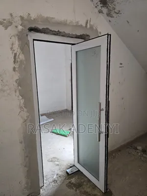 Kofa Daya Mai Juyawa - Aluminium, Fari