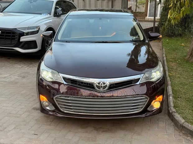 2014 Toyota Avalon XLE Touring Sedan - 1