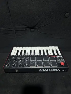 Akai MPK Mini MIDI Keyboard
