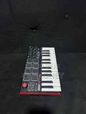 Akai MPK Mini MIDI Keyboard