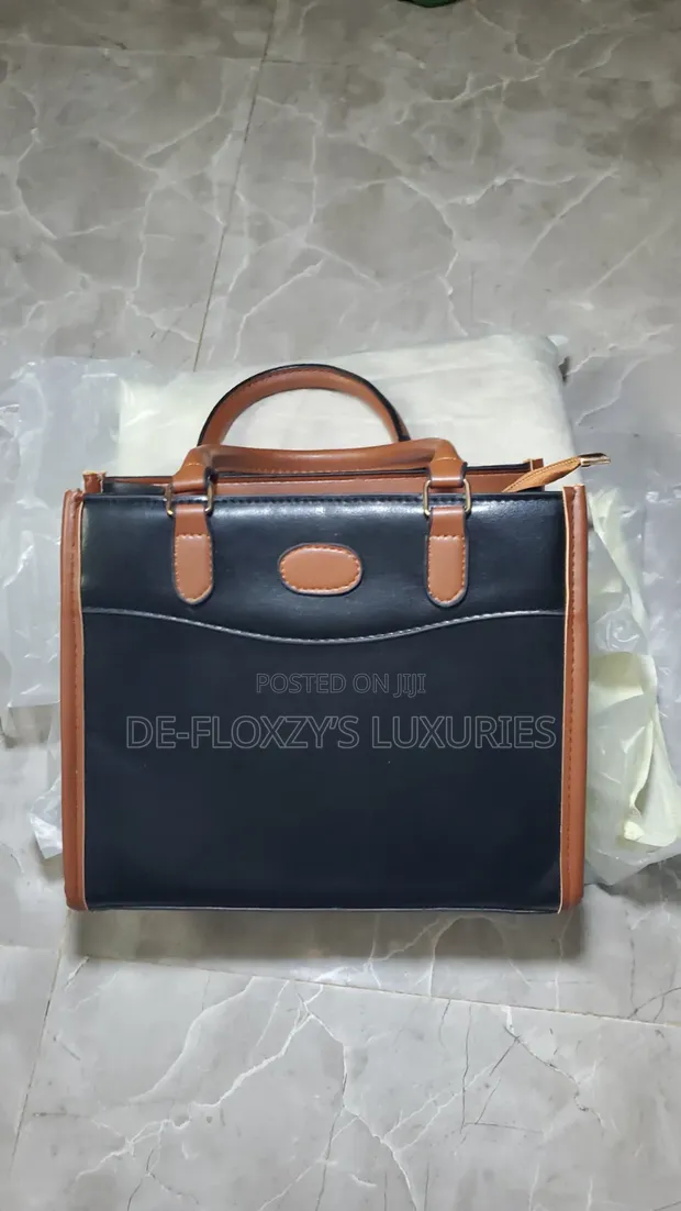 Bags 4 U Balarabe Jakar Hannu Ta Gaskiyar Fata - 1