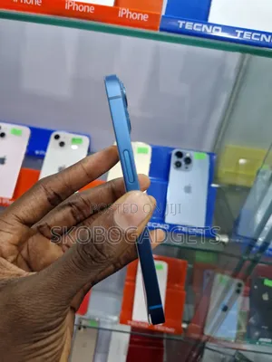 Apple iPhone 13 128GB Blue (Amfani da aka yi a UK)
