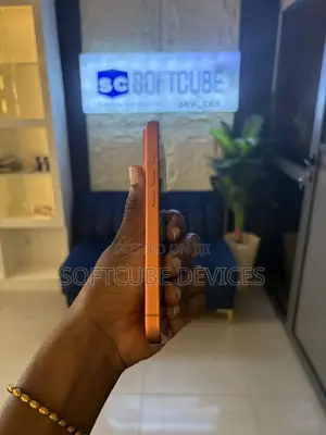 Apple iPhone 17 Pro 256GB Orange (UK Used)