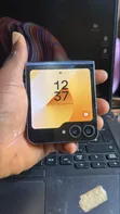 Samsung Galaxy Z Flip6 256GB Baki (UK Amfani) - 1