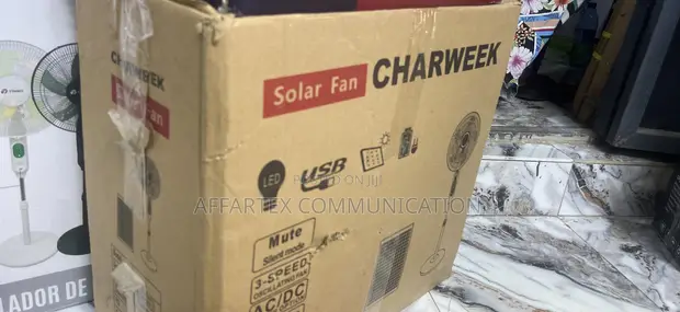 Charweek Fan Mai Amfani Da Hasken Rana - 1