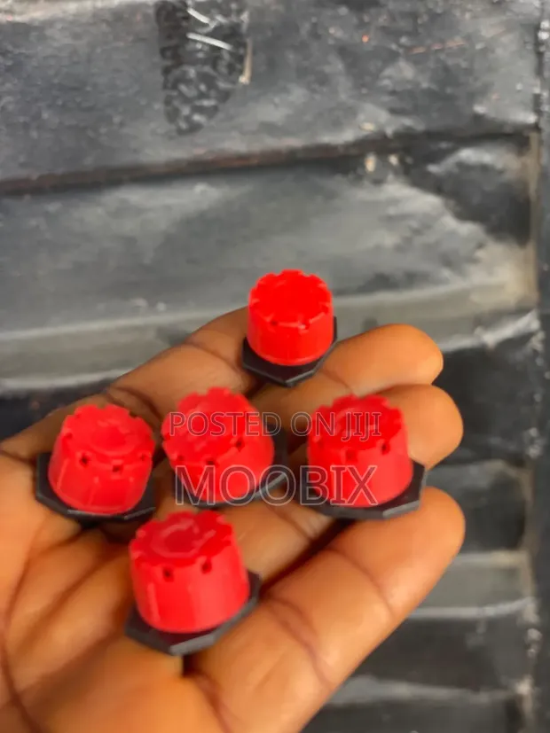 Adjustable Irrigation Emitter (500pcs Pack) - 1