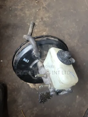 Toyota IS 250 Master Brake Booster & Reservoir
