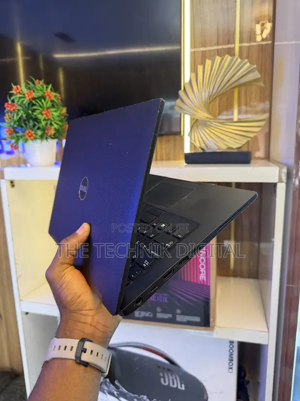 Dell Latitude 7490 Laptop - Intel Core i5, 8GB RAM, 256GB SSD - 1