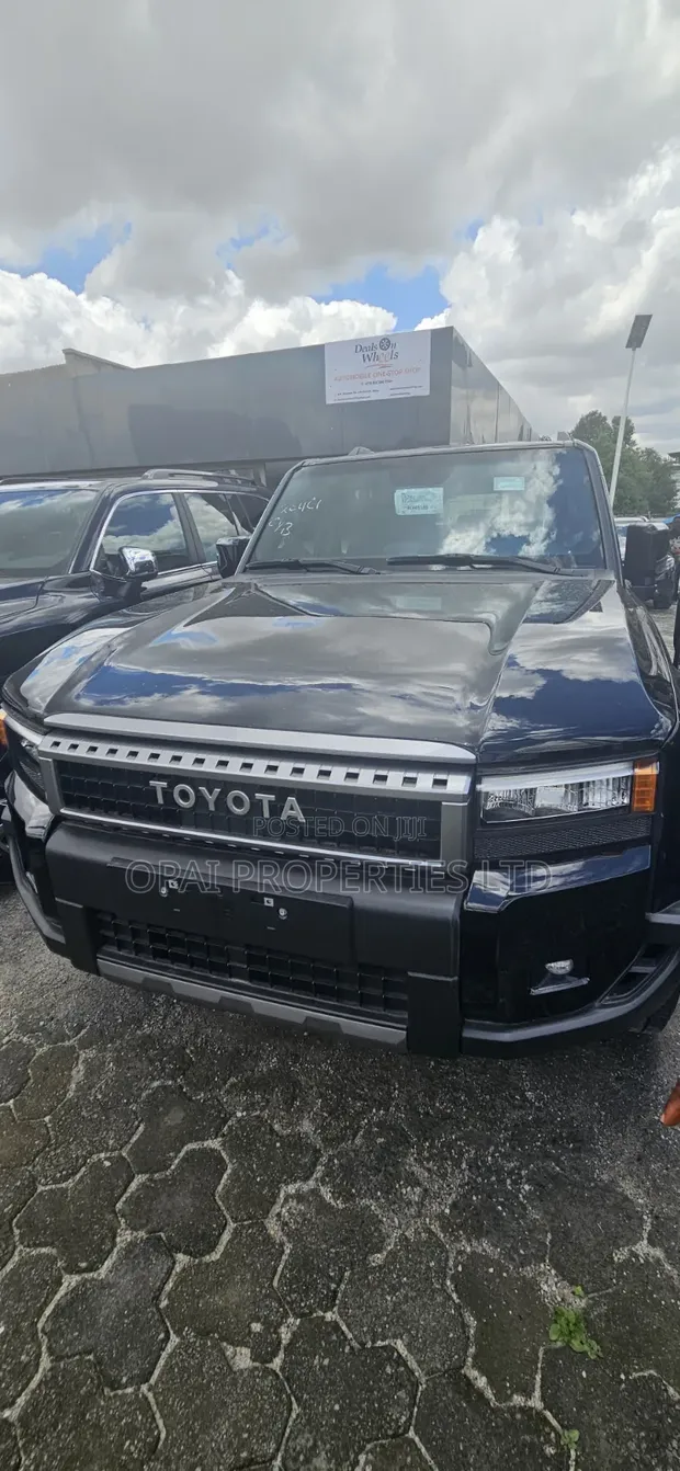 New Toyota Land Cruiser Prado 2025 Black - 1