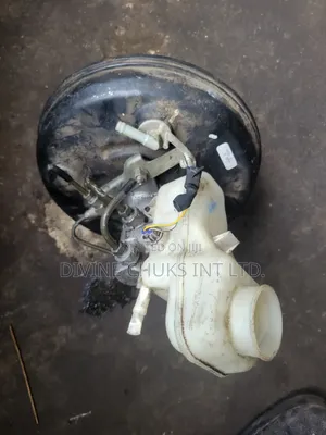Master Brake & Savo na Toyota Corolla (2012, 2014, 2015)
