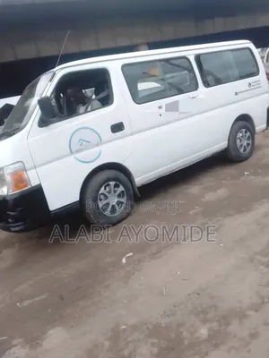 Nissan Caravan (Urvan) 2007 Fari