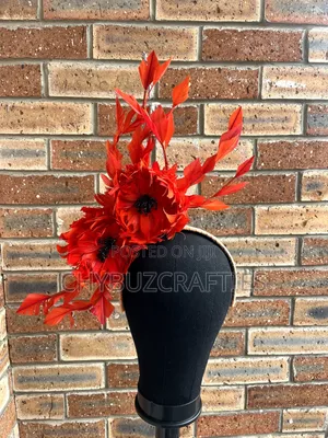 Pepper Red Fascinator