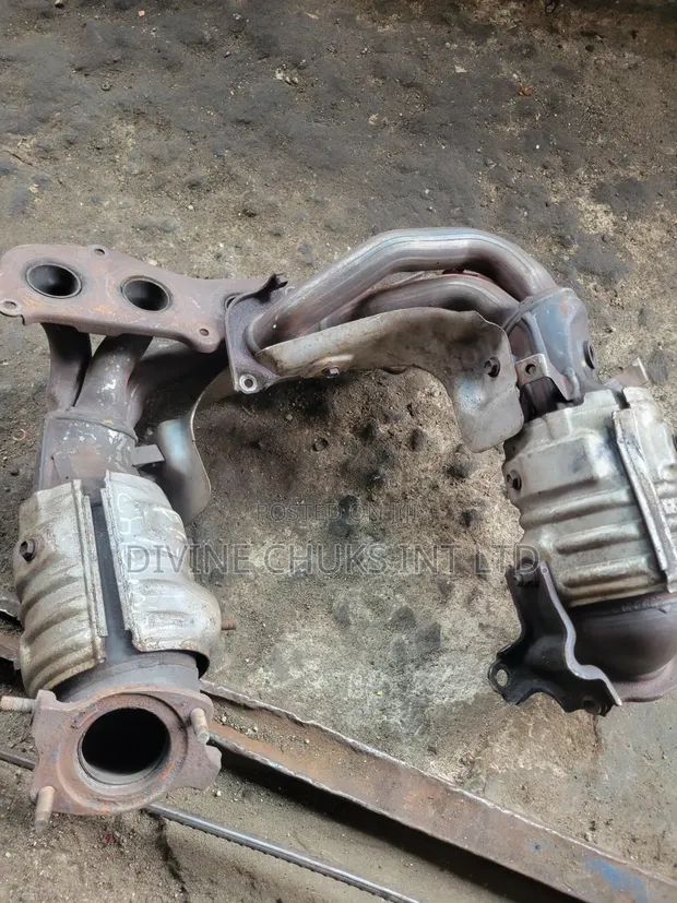 Catalytic Converter for Toyota RAV4 (2008-2015) - 1