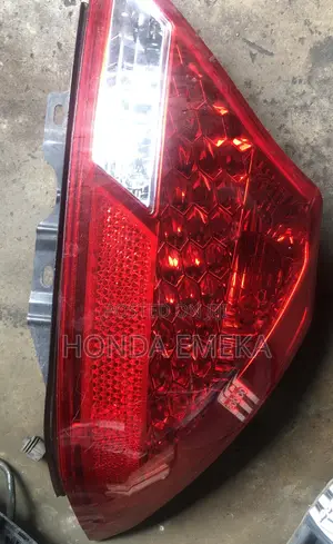 Honda Accord Rear Lights (2006, 2-Door)