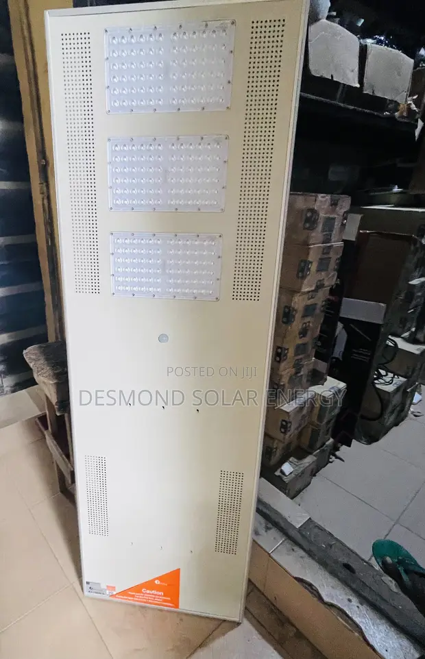 Felicitysolar A3-100W All-in-One Solar Street Light - 1