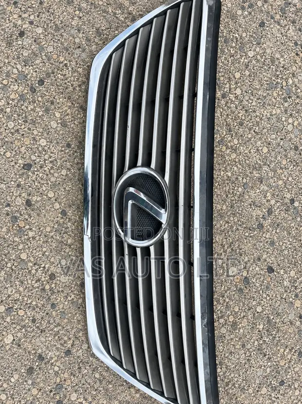 Lexus ES 2007-2011 Front Grille (Used) - 1