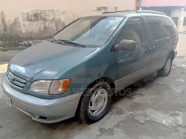 Toyota Sienna XLE 2002 Kore - 1