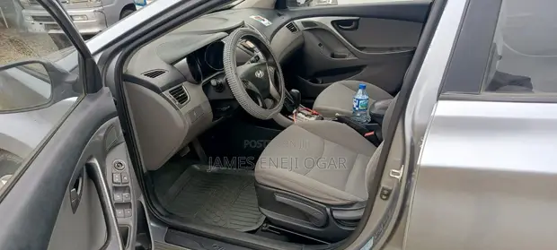 Hyundai Elantra 2013 Grey - 1