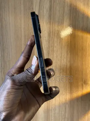 Apple iPhone 16 Pro 128GB Black