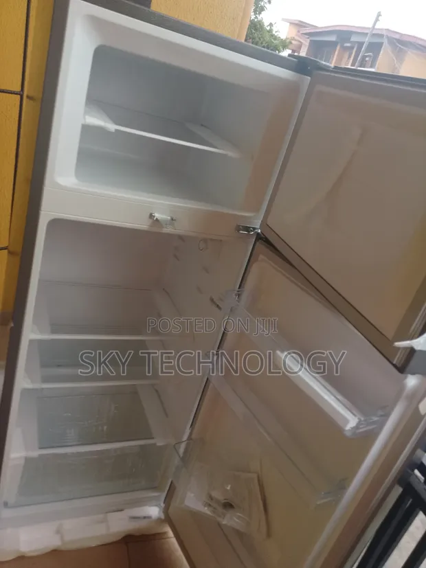 Hisense 205L Double Door Refrigerator - Brand New - 1