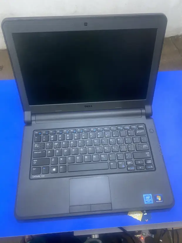 Dell Latitude 3350 Laptop - 4GB RAM, 320GB HDD - 1