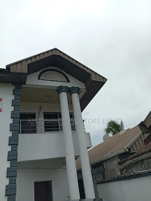 1 Bedroom Duplex for Rent in Lekki Phase 1 - 1