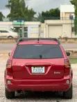 Pontiac Vibe Hatchback 2004 Red - 2