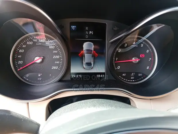 Mercedes-Benz C300 2018 White - 1