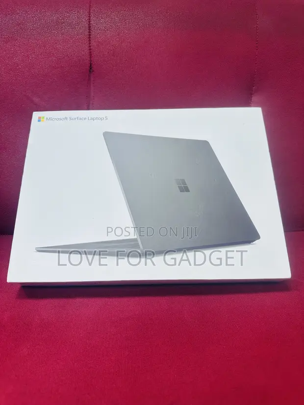 Microsoft Surface Laptop 5 32GB i7 1TB SSD - 1