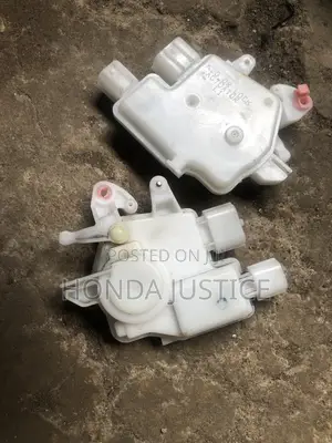 Central Lock Actuator na Honda CR-V (Na Amfani)
