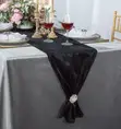 Black Table Runner don Ƙara - 2