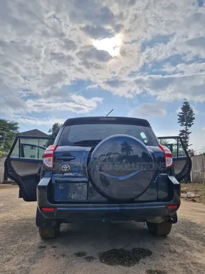 Toyota RAV4 2010 - Accident-Free