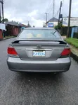 2005 Toyota Camry XLE Sedan - 3