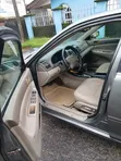 2005 Toyota Camry XLE Sedan - 4