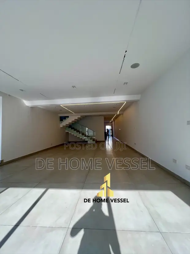 5-Bedroom Fully Detached Duplex da Pool a Lekki Phase 1 - 1
