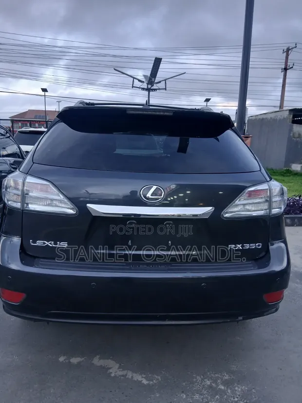 Lexus RX 350 2010 Black SUV - 1
