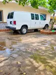 Ford E250 Econoline Cargo Van 2000 - 3