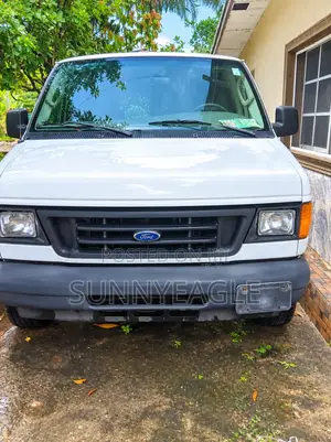 Ford E250 Econoline Cargo Van 2000